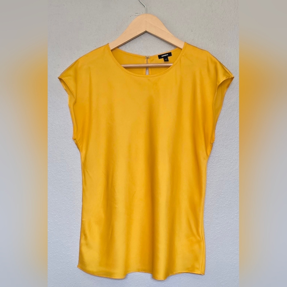Express Yellow Short Sleeve Blouse Size S
